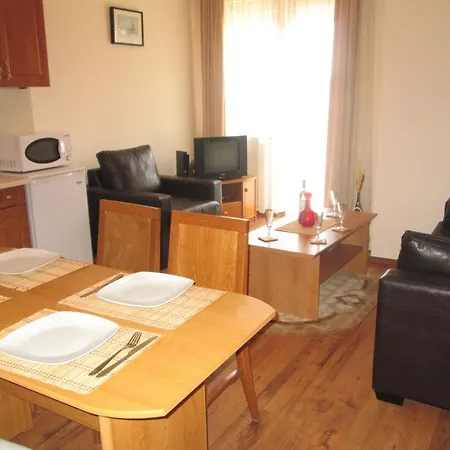 Apartmán Neon Alexander Services *